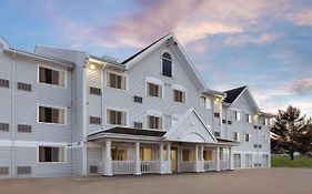 Lakeview Inn And Suites Miramichi